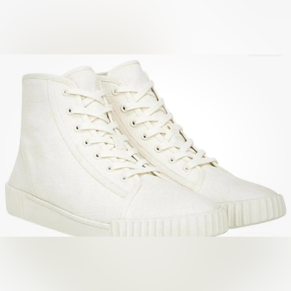 VINCE 
WOLFE HIGHTOP WHITE CANVAS SNEAKERS